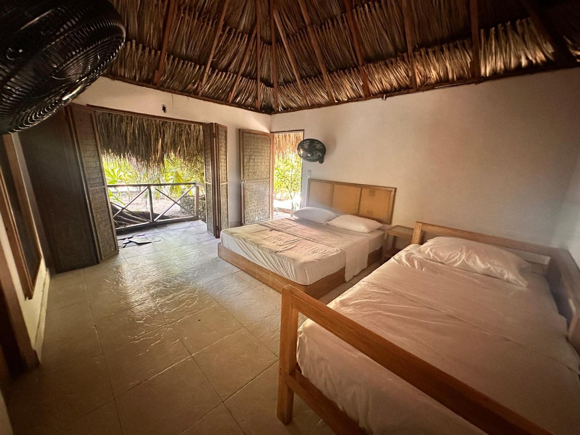 Orika Del Mar Hotel Isla Grande  Exterior photo